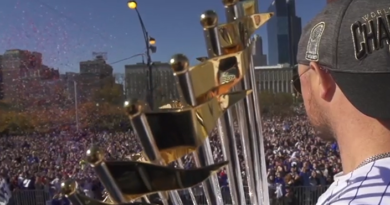 Aeronet Worldwide Helps Transport the Chicago Cubs World Series Trophy