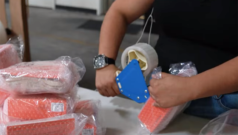 Kitting Youth To The People product